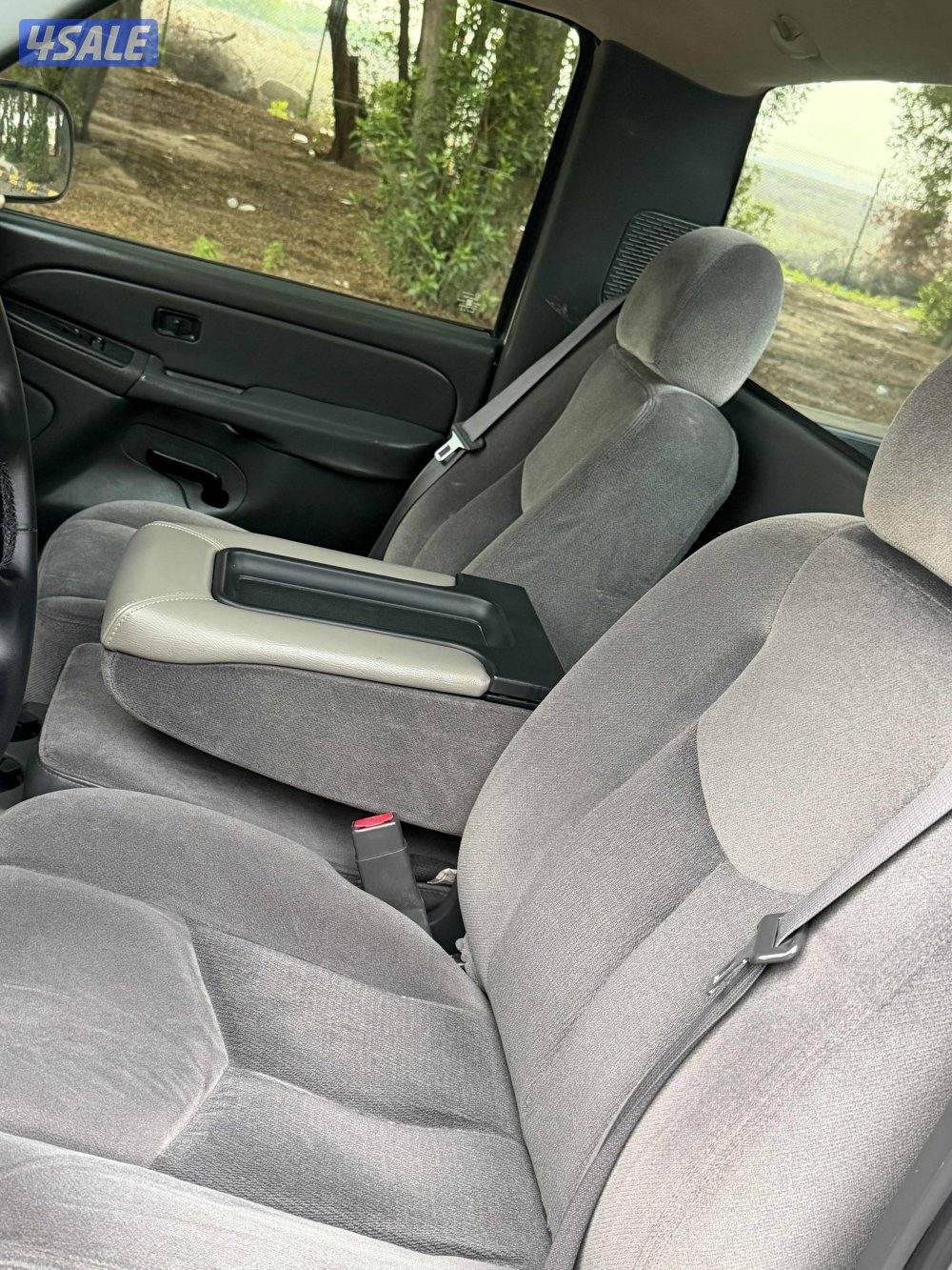 للبيع موديل 2005 شرط الفحص دبل عداد1221