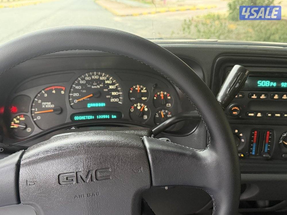 للبيع موديل 2005 شرط الفحص دبل عداد1229