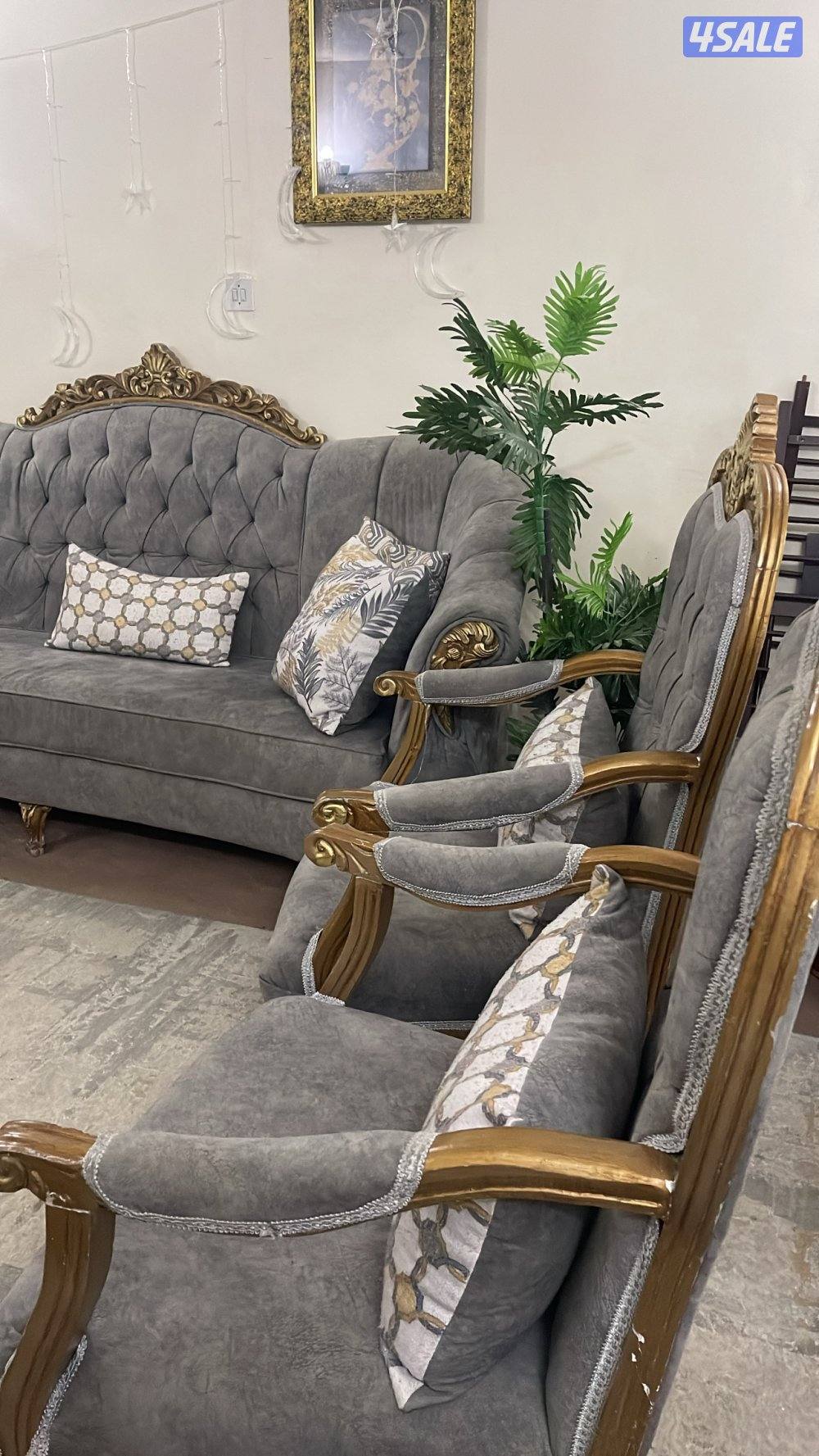 طقم كنب كامل مع طاولة الوسط4