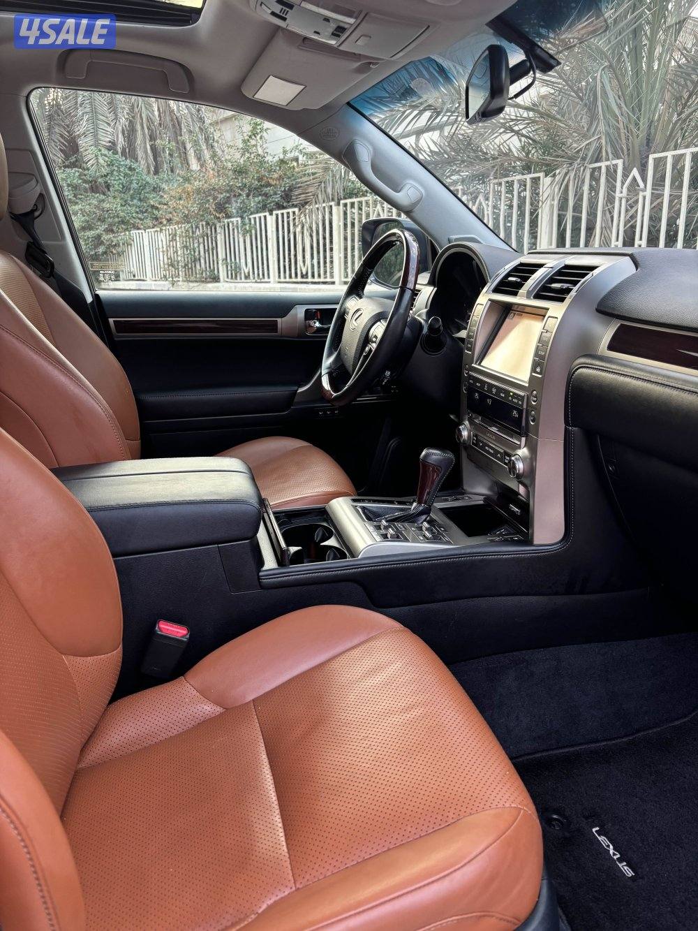 جيب لكزس موديل 20184