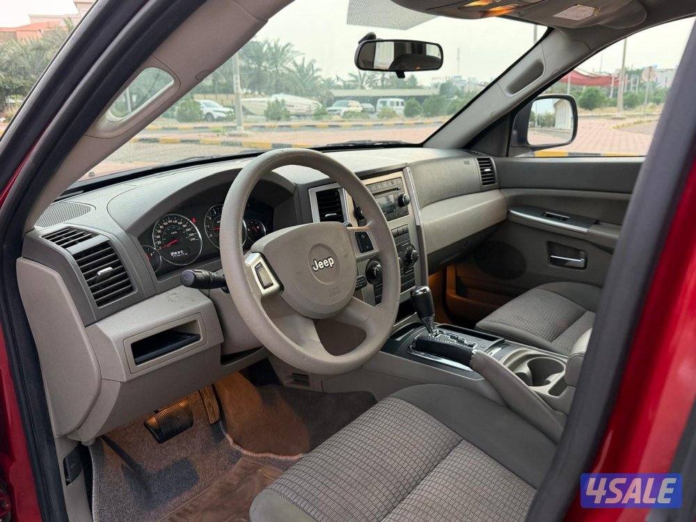 جراند شيروكي 2010 (بحالة الوكالة)3