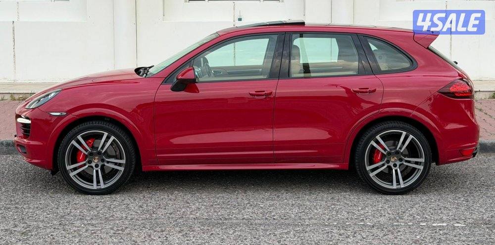 بورشه كايين GTS (بحالة الوكالة)2