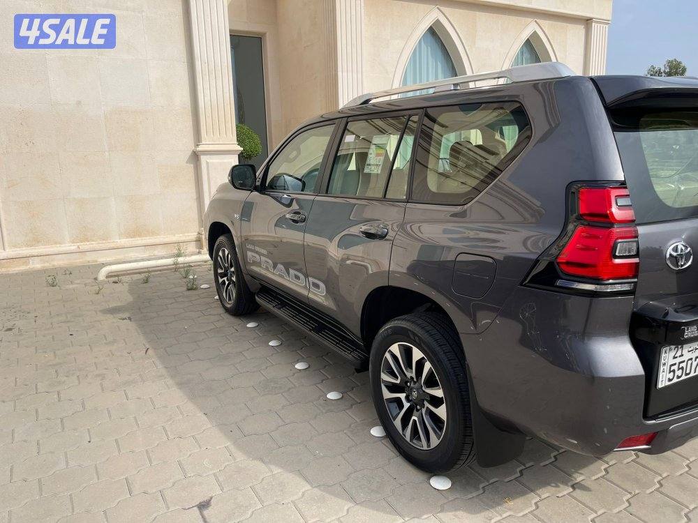 للبيع برادوا2022 txl درجة اولى2