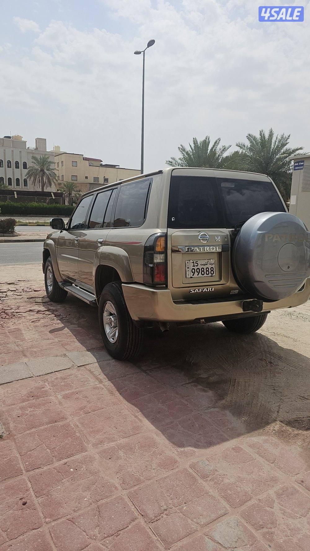 للبيع فتك موديل 2016 ذهبي من داخل تان2