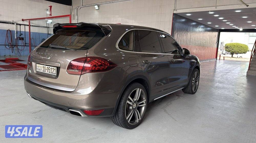 النشاما لبيع وشراء السيارات بورش كاين4