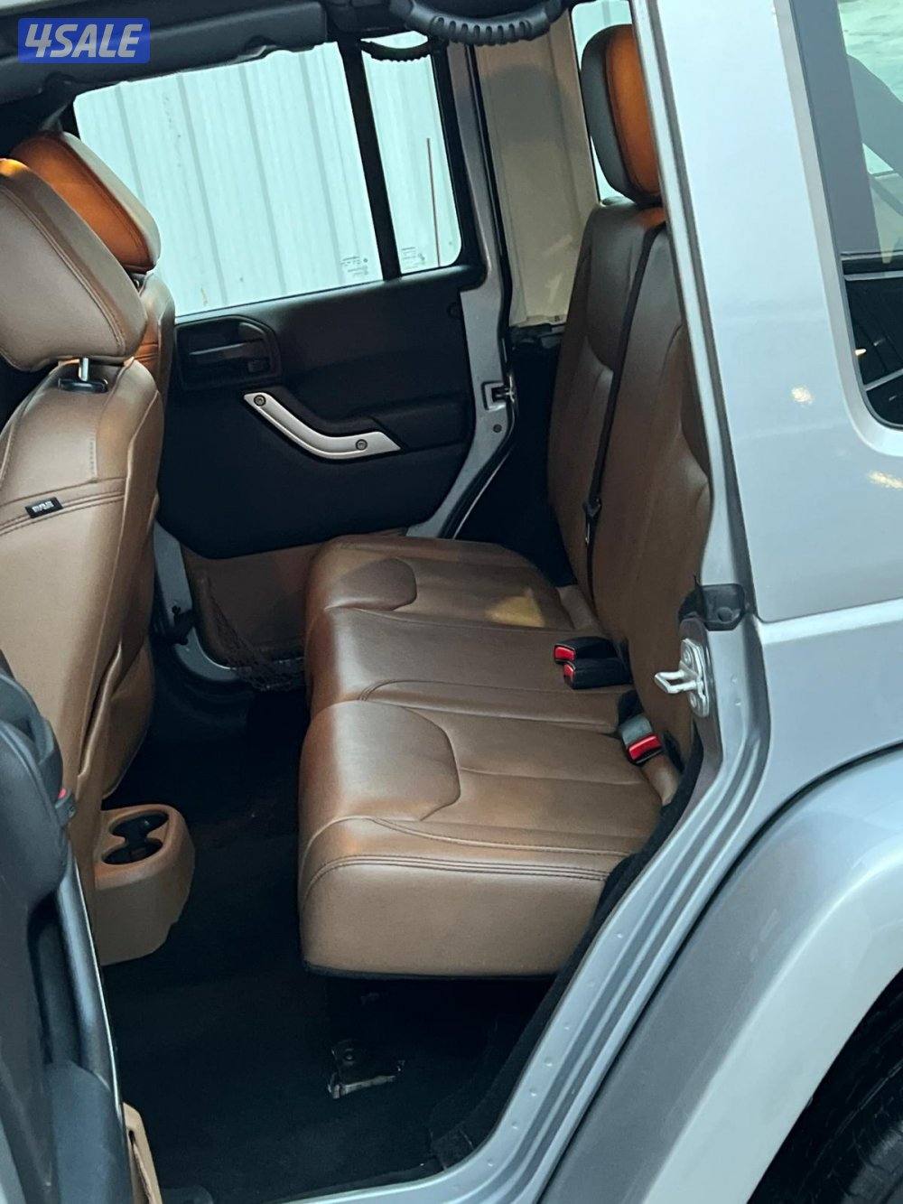 للبيع جيب رنجلر صحارى4