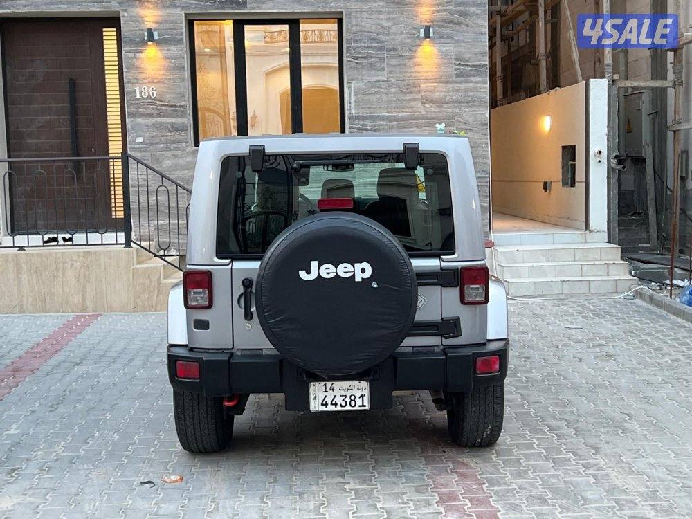 للبيع جيب رنجلر صحارى5