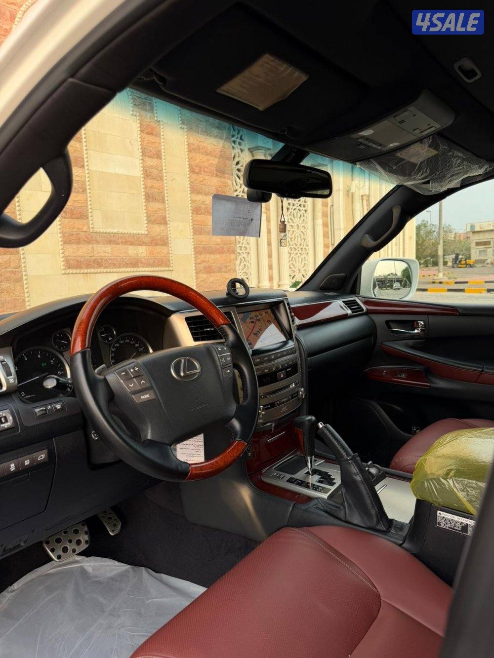 من داخل عنابي وارد قطر4