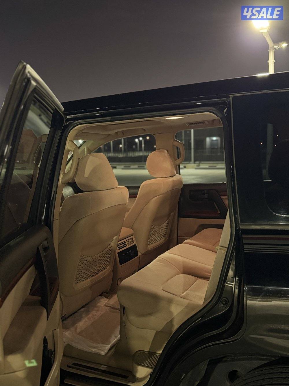 لاند كروزر اسود3