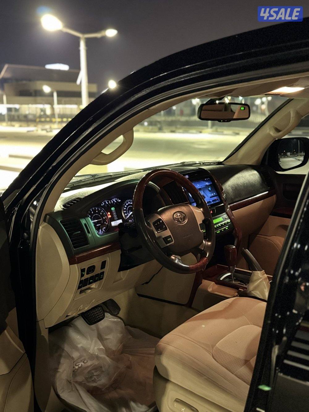 لاند كروزر اسود5