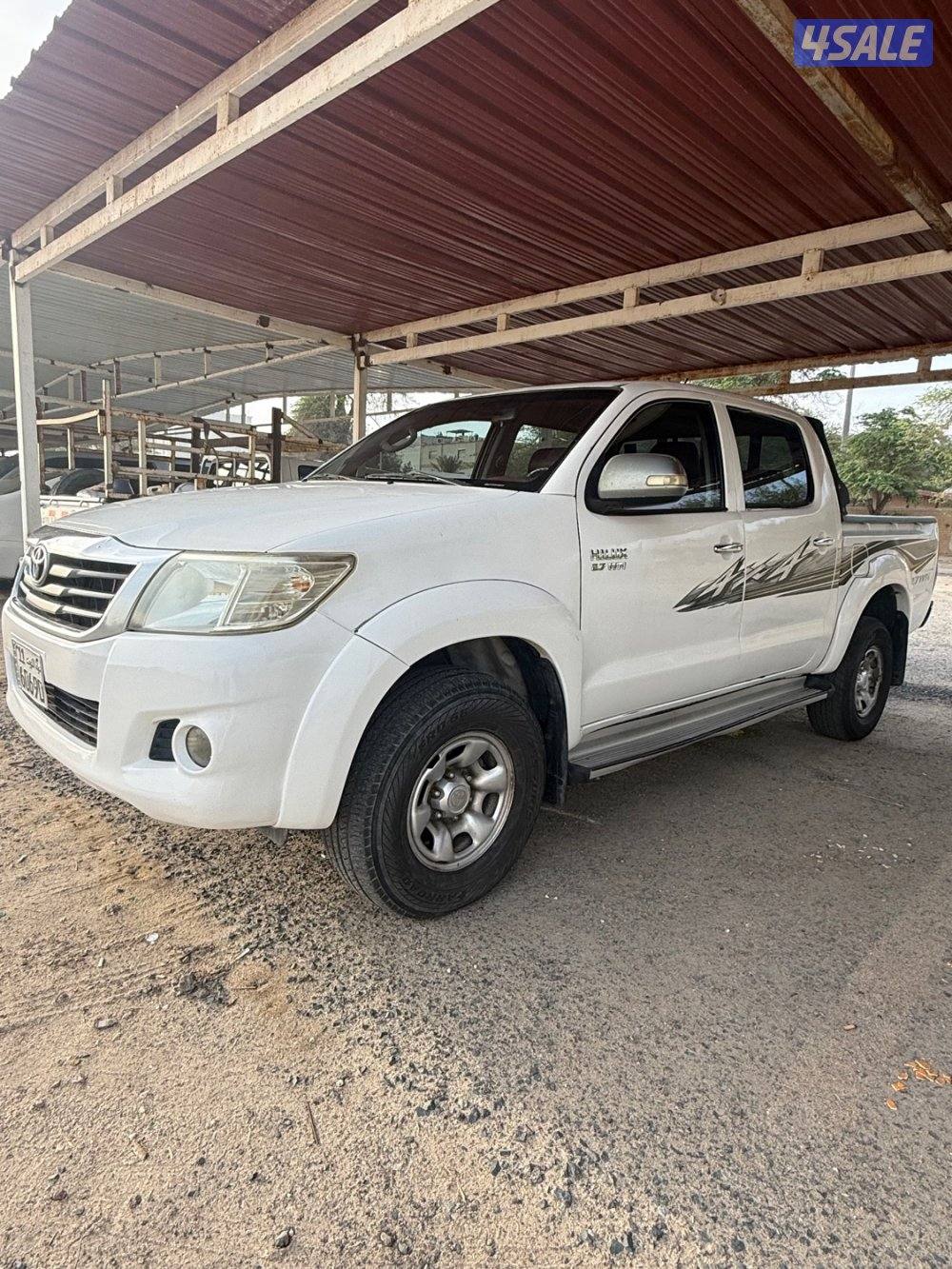 للبيع هايلكس قير تماتيك ( دبل قير )0