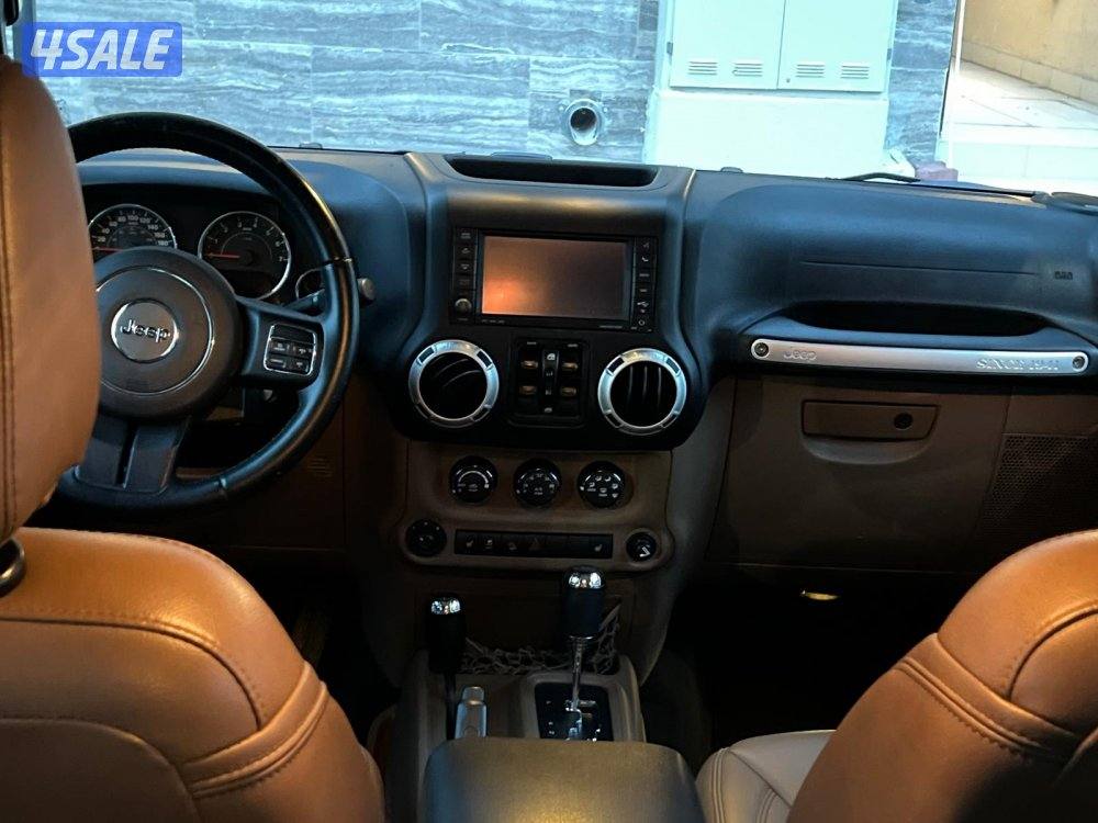 للبيع جيب رنجلر صحارى8