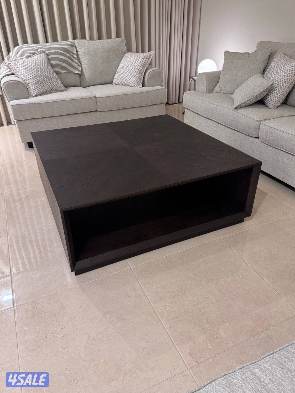 طاولة وسط جديدة - هوم سنتر0