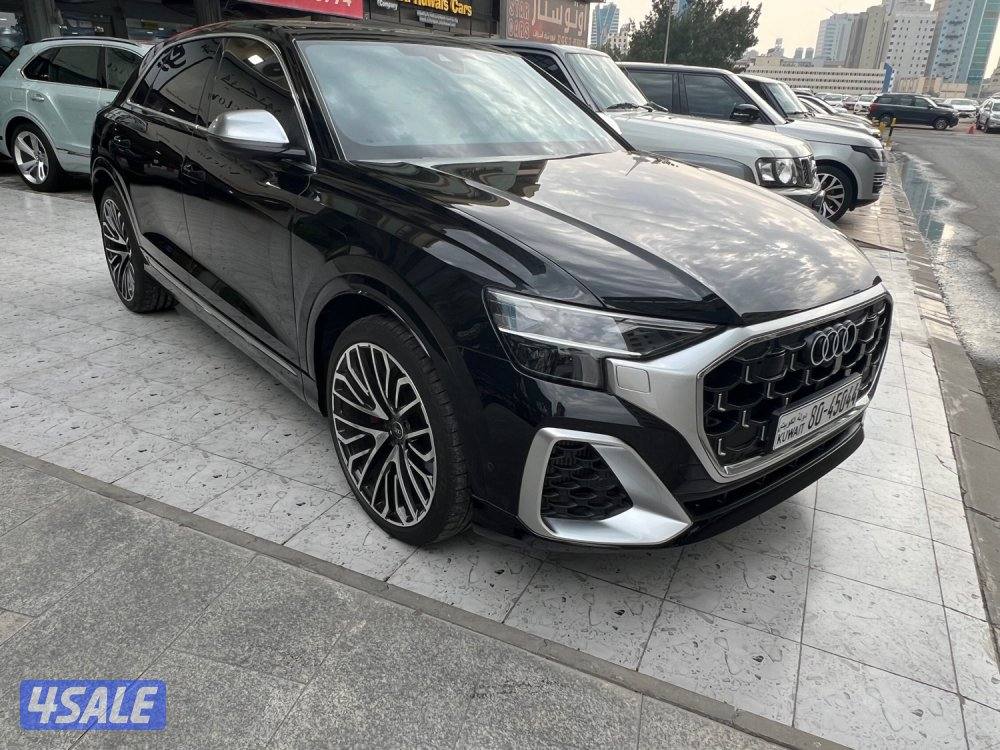 Q8 m 2024 25 km كفالة 5 سنوات سيرفس مجاني خالية من اصباغ حوادث وحيدة1