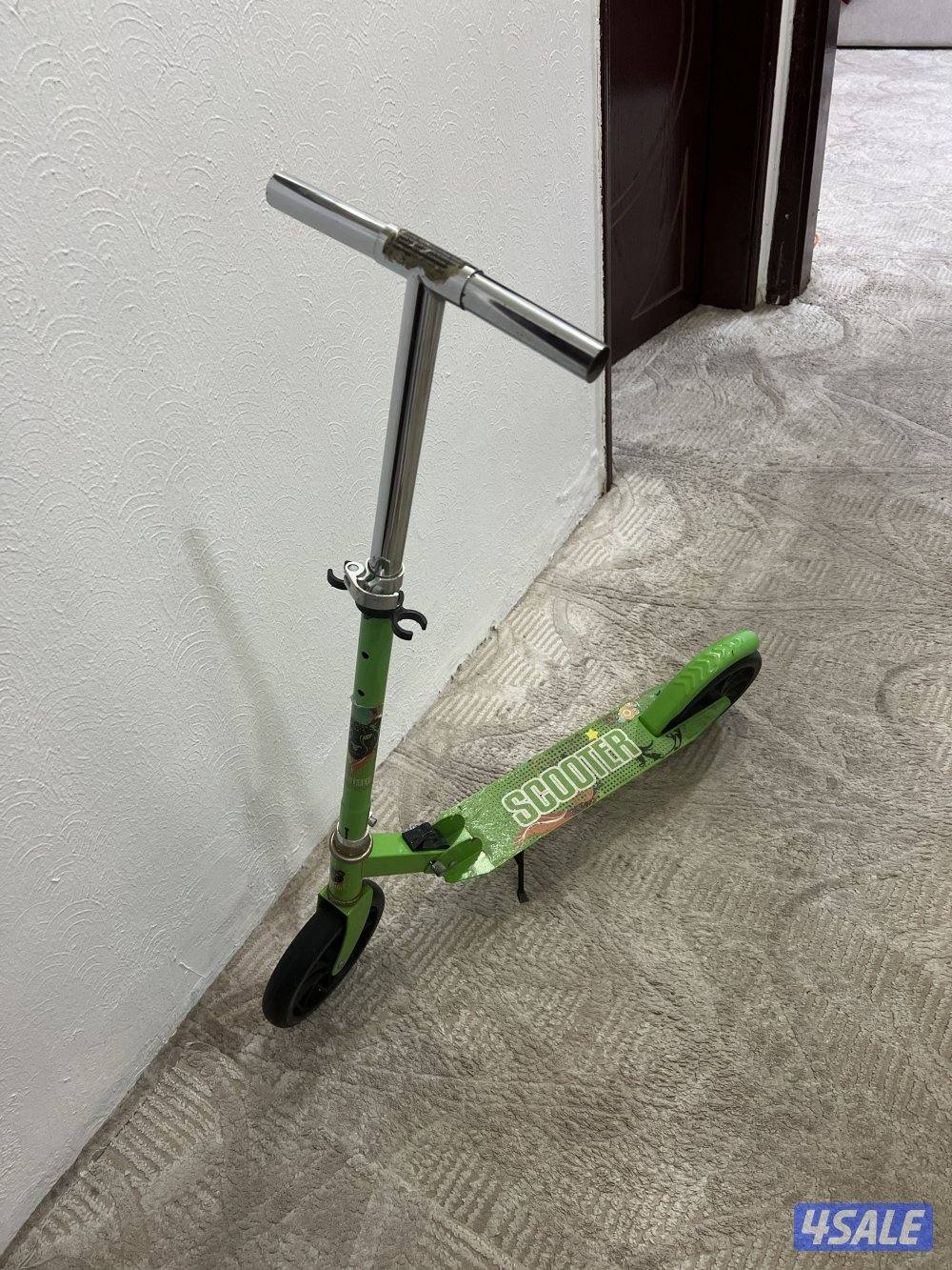 سكوتر نضيف مستخدم أستخدام خفيف0