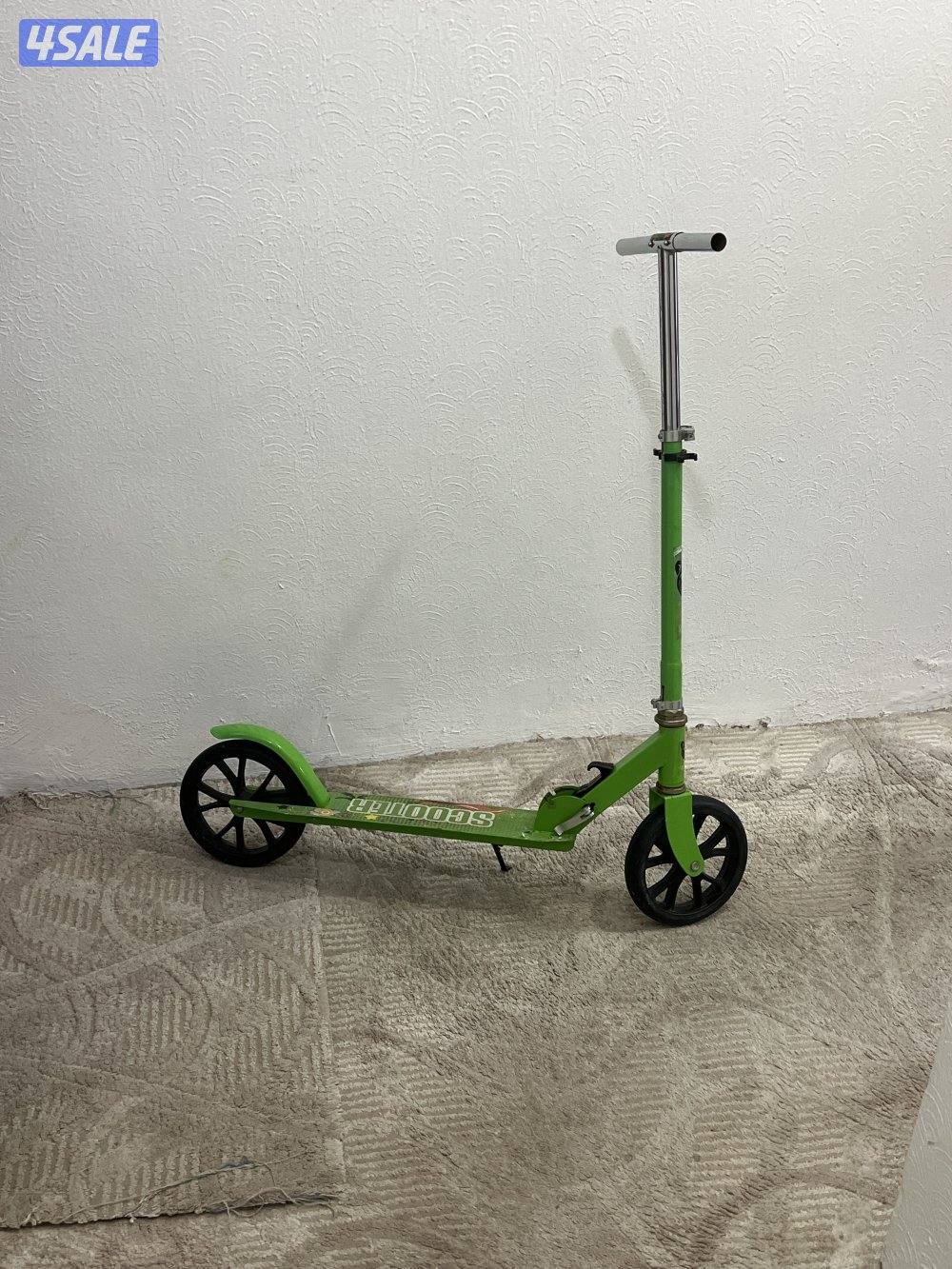 سكوتر نضيف مستخدم أستخدام خفيف3