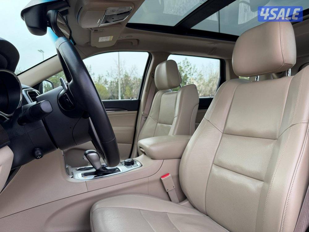 للبيع جيب قراند شيروكي موديل 2018 وارد الملا6