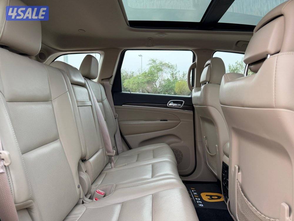 للبيع جيب قراند شيروكي موديل 2018 وارد الملا11