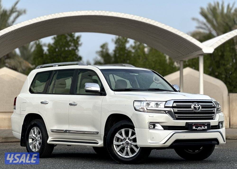 معرض القمة🚩4