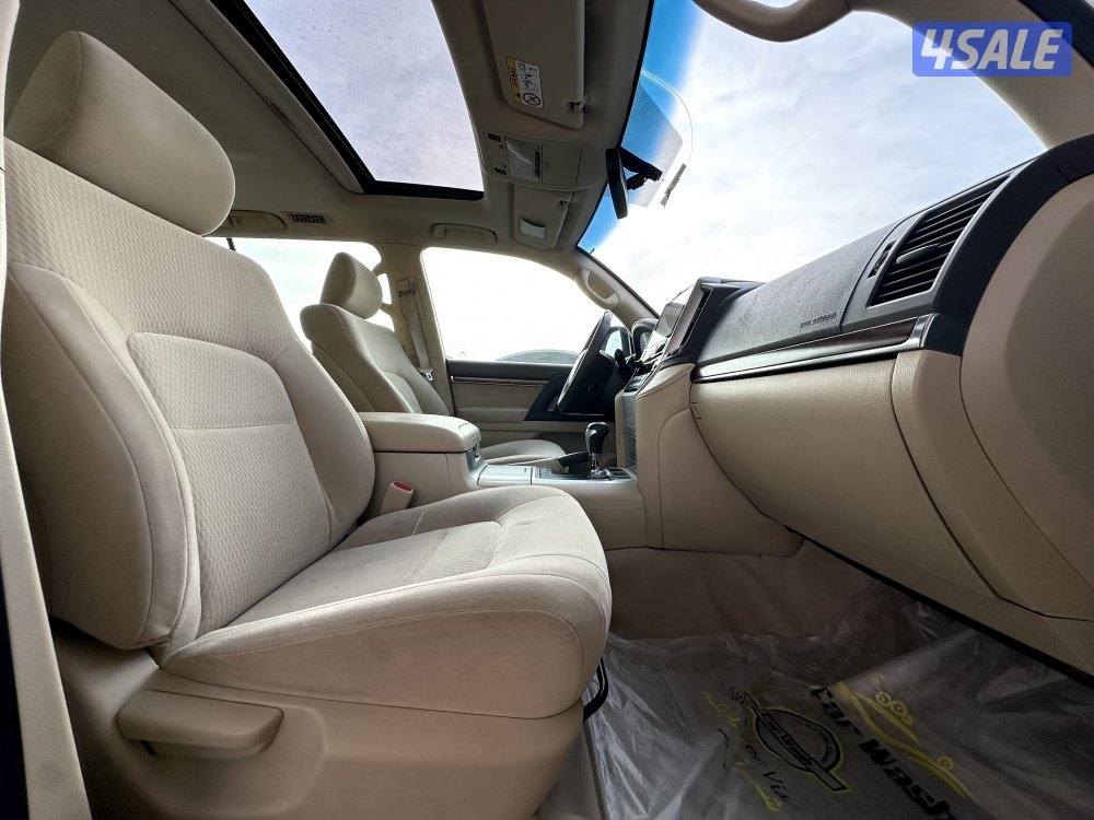 معرض القمة🚩9