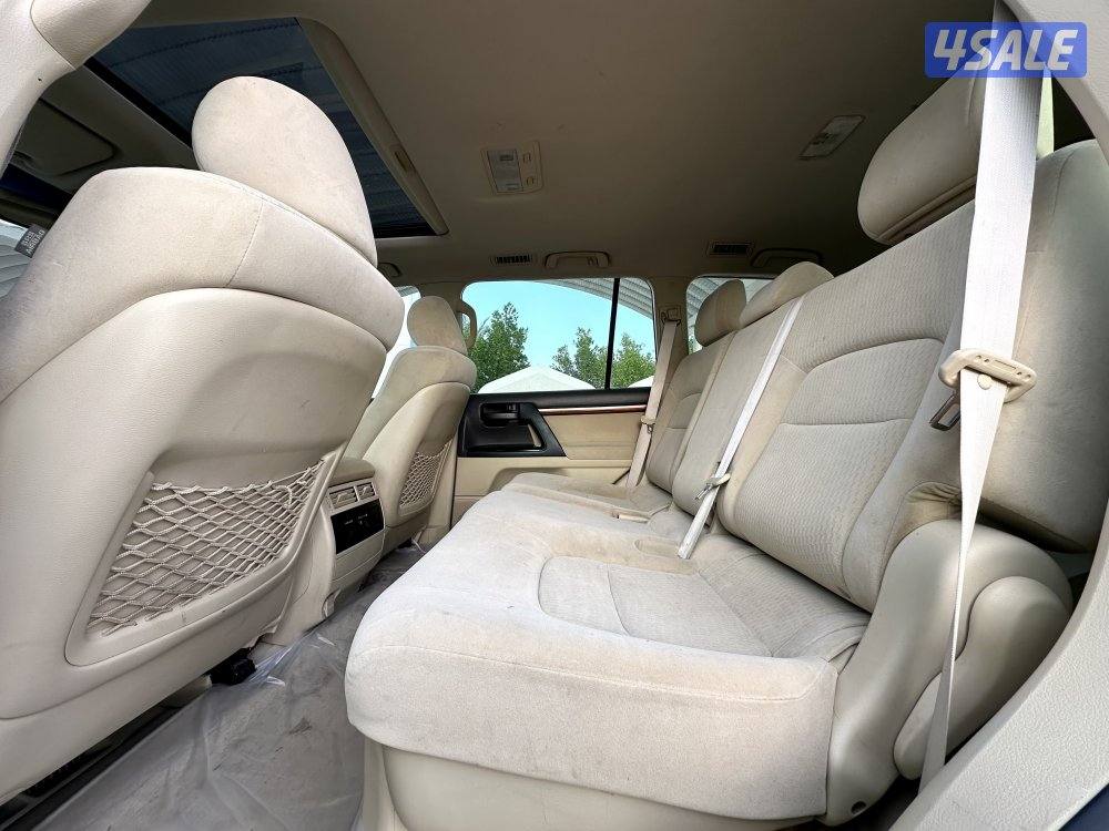 معرض القمة🚩10