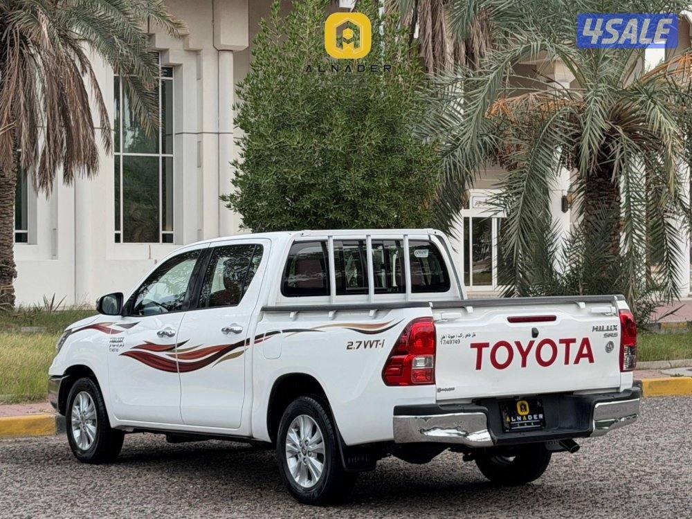 للبيع هايلكس SR5 موديل 2020 وارد الساير5