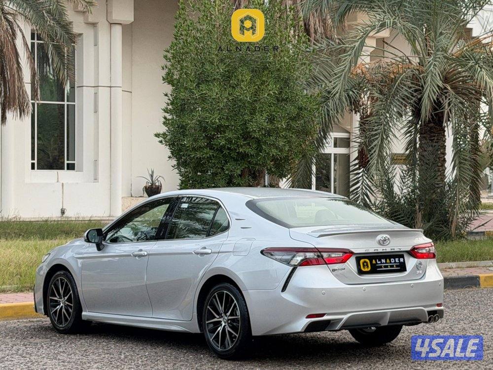 للبيع كامري SE موديل 2023 وارد الساير5