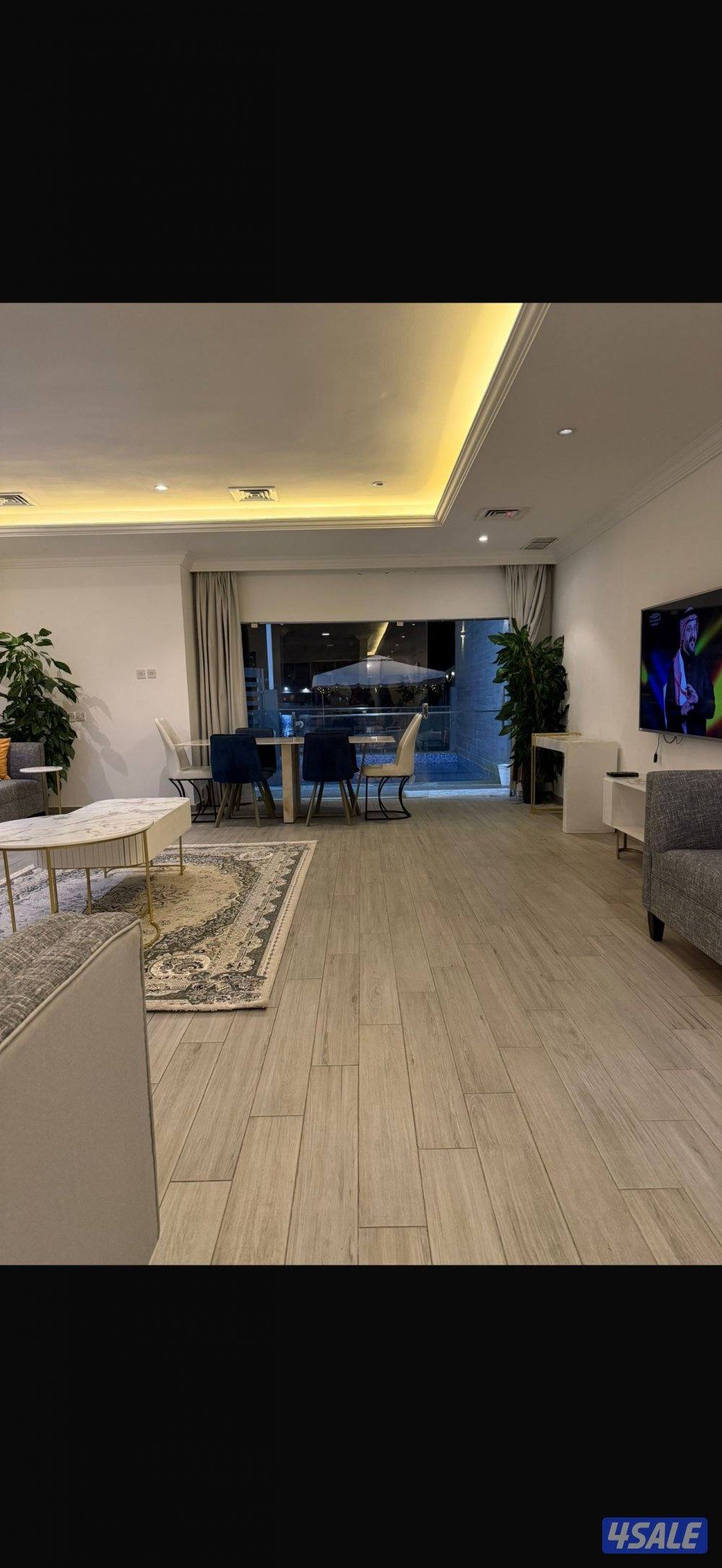 ويك أند و أيام الأسبوع فقط10