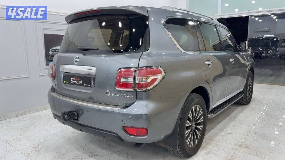 للبيع باترول بلاتينيم 2015 عداد 53الف3