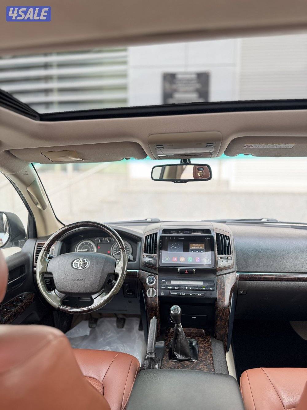 للبيع لاند كروزر GXR موديل 20105