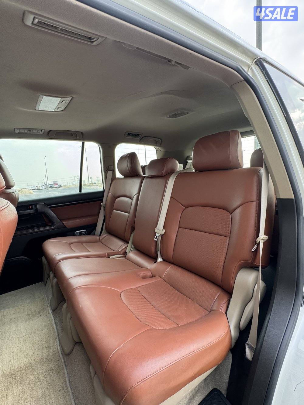 للبيع لاند كروزر GXR موديل 20108