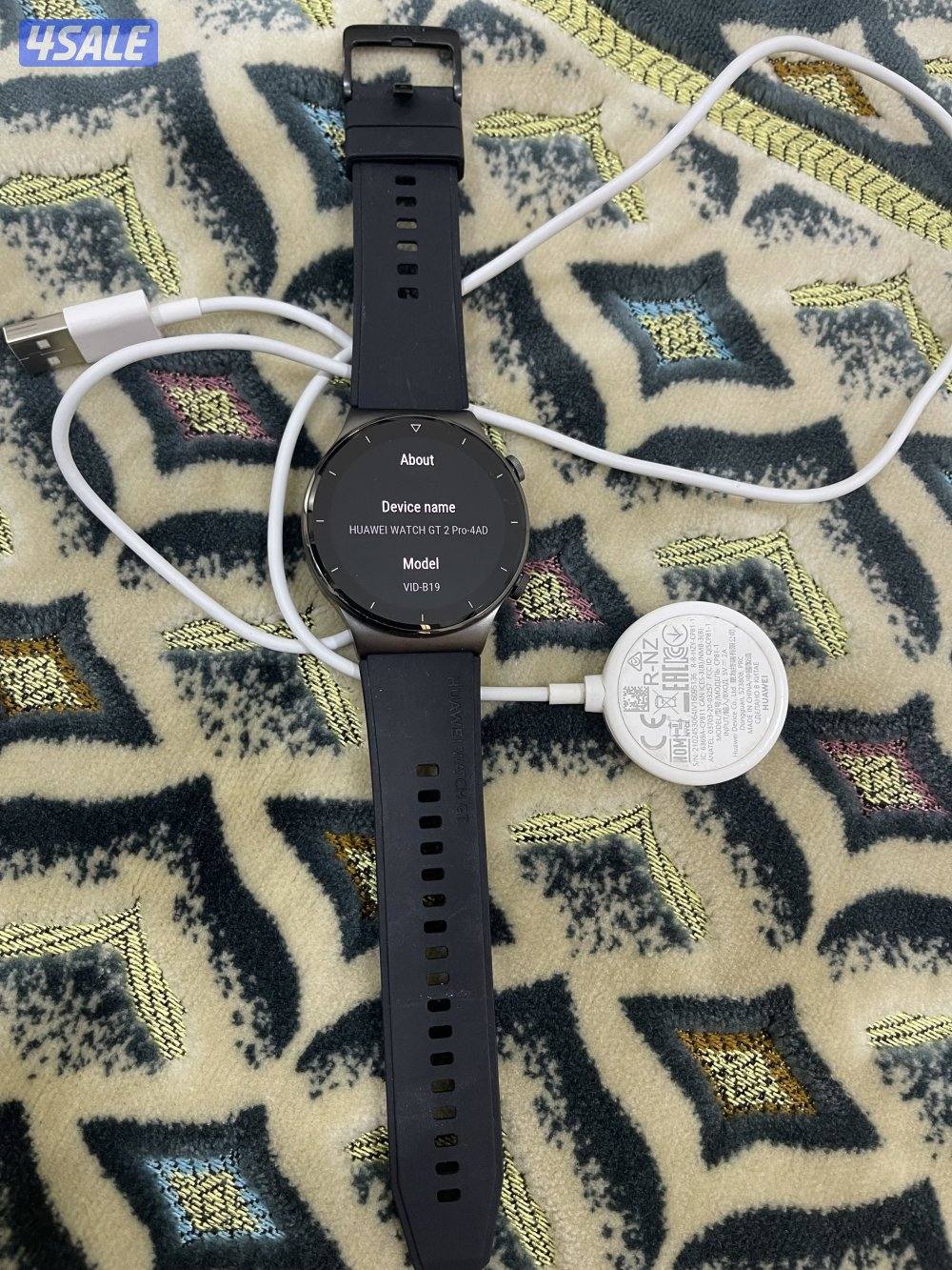 ساعة هواوي برو 2 نظيفة وشغالة تمام مقاس 46 مع واير الشحن الاصلي2