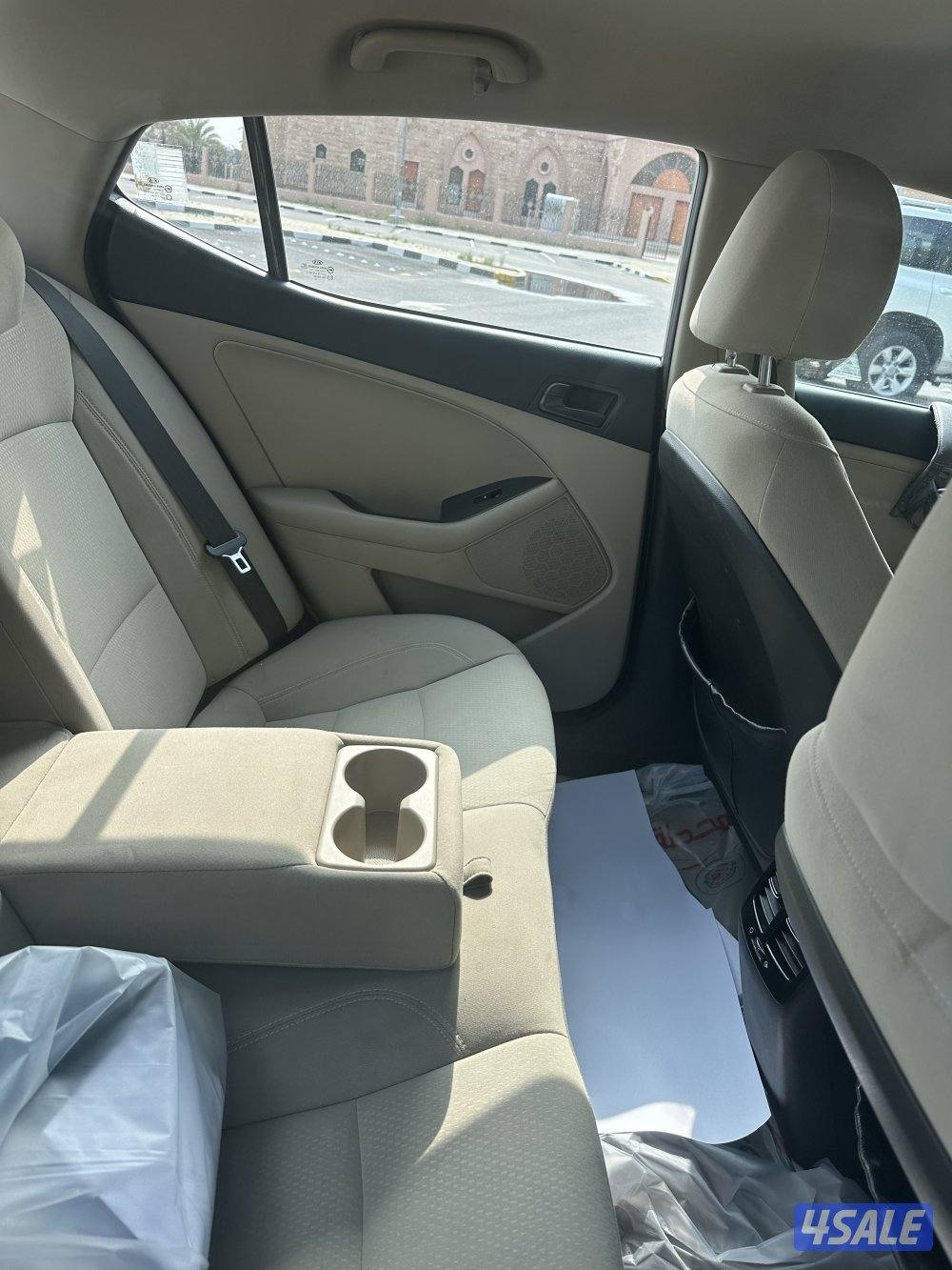 أوبتيما 2014 بحالة ممتازة3