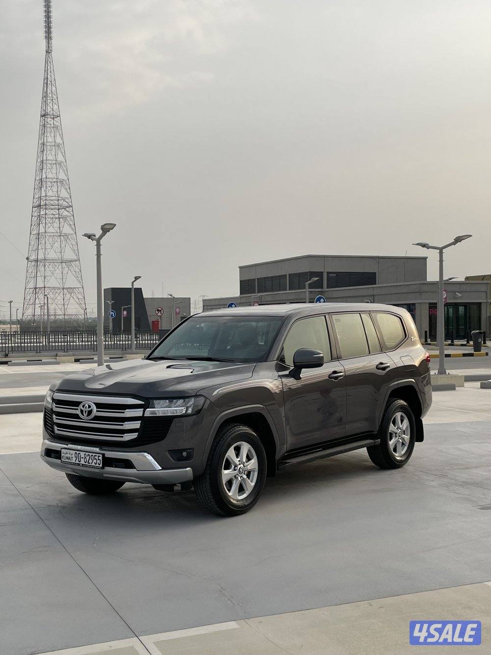 لاند كروزر GX-R0