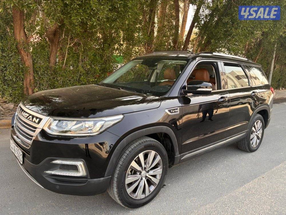 شانجان موديل 2019 وارد الوكالة اللون اسود ملكي من داخل جلد تان2