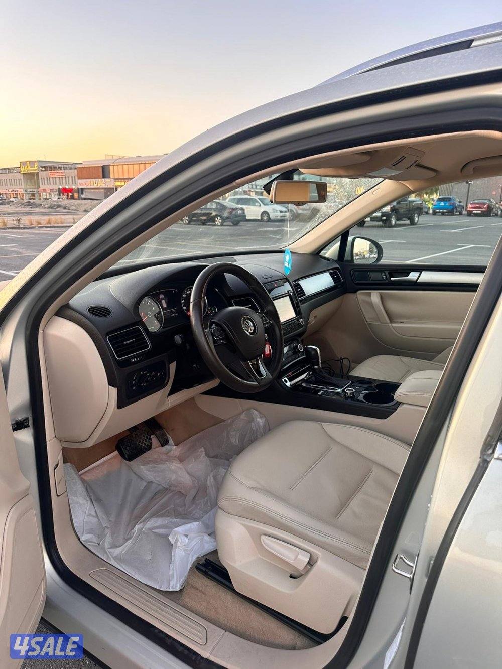 طوارق موديل 2014 بحالة الوكاله عداد 170 🔥4