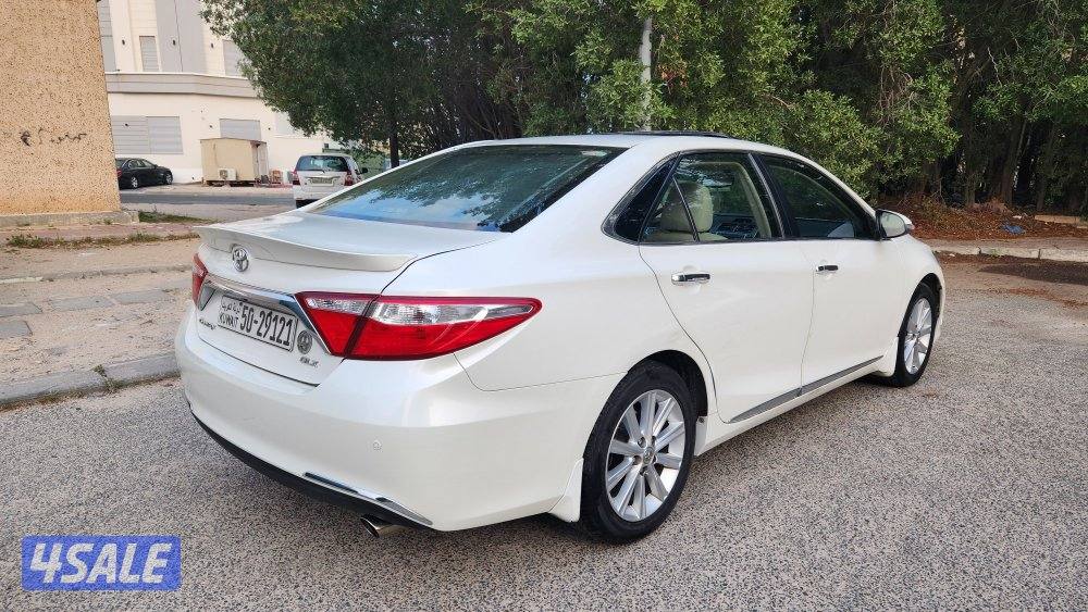 كامري GLX 2017 عداد 124 ألف3