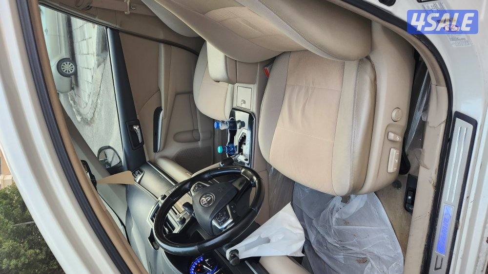 كامري GLX 2017 عداد 124 ألف5