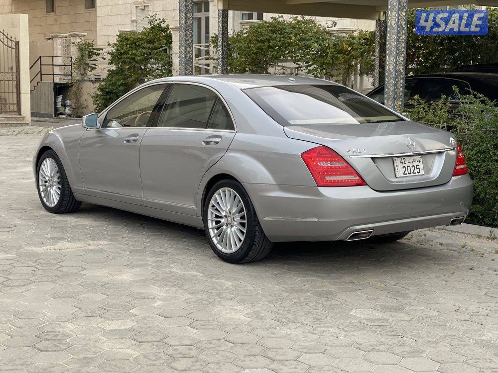 مرسيدس S500 ماشي 77 موديل 20102