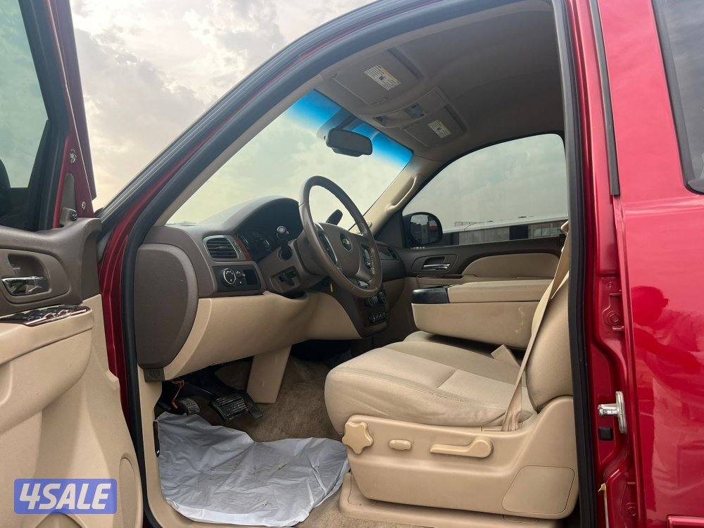 للبيع شيفروليه تاهو موديل 2012 شرط الفحص قير مكينه شاصي3