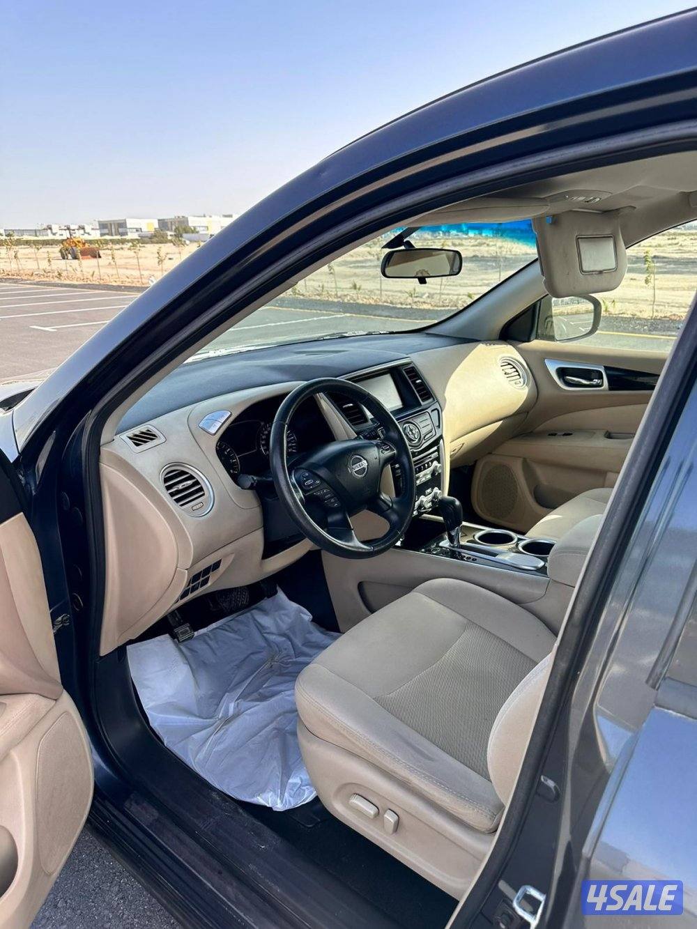 للبيع نيسان باثفايندر موديل 2016 نظيفه جدا شرط الفحص قير مكينه شاصي4