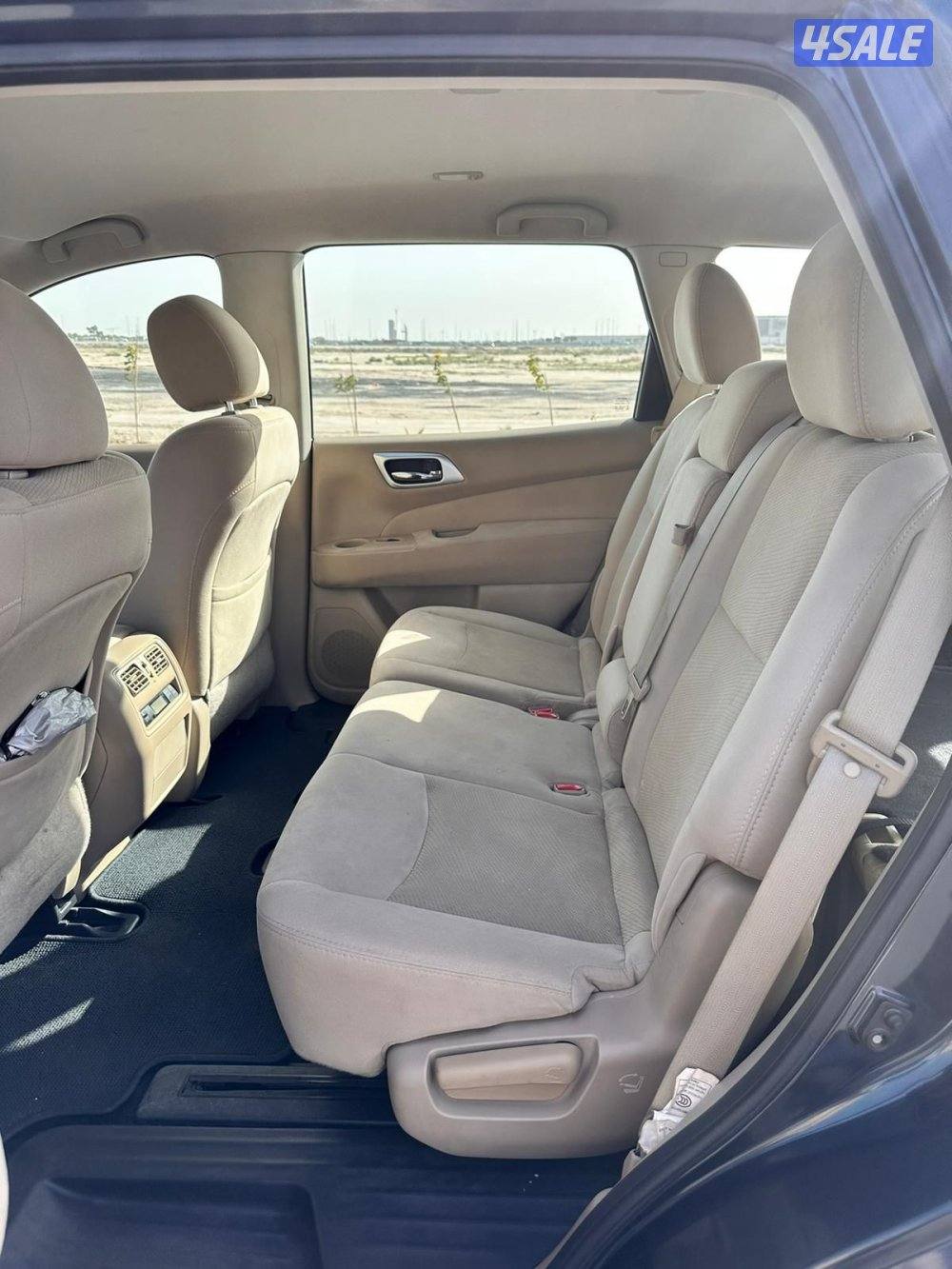 للبيع نيسان باثفايندر موديل 2016 نظيفه جدا شرط الفحص قير مكينه شاصي5