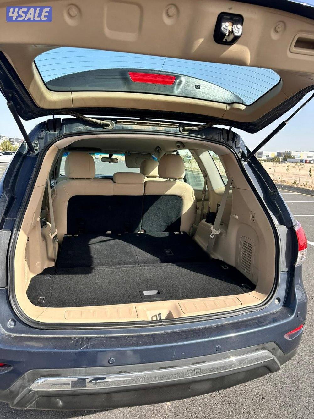 للبيع نيسان باثفايندر موديل 2016 نظيفه جدا شرط الفحص قير مكينه شاصي6