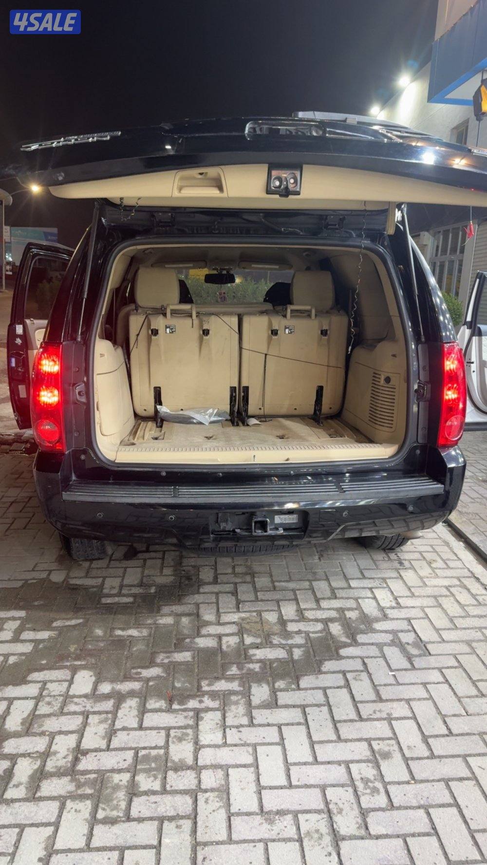 للبيع يوكن ٢٠١١2