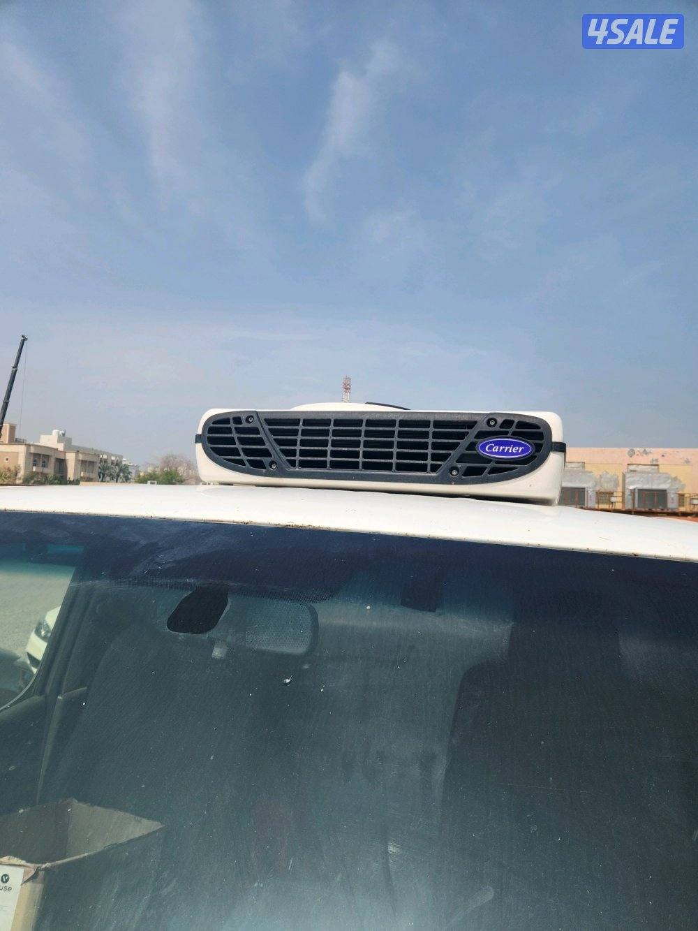 باص نيسان ثلاجه1