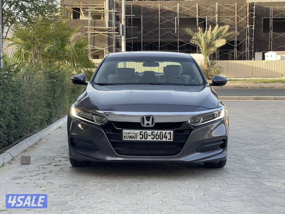 هوندا اكورد موديل 20183