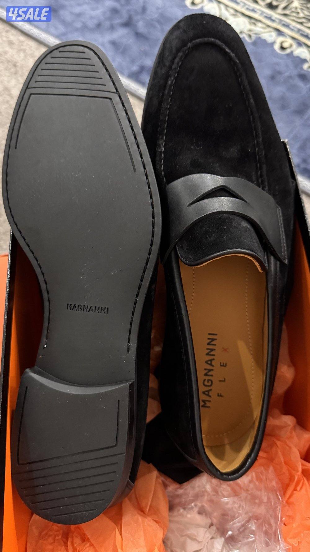 جوتي رجالي براند level  اسود مخملي3