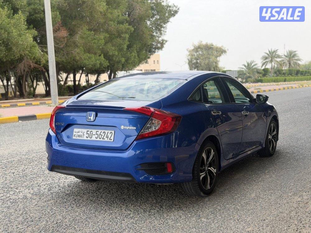 هوندا سيفك _موديل 2018_عداد 124 سيرفس وكاله3