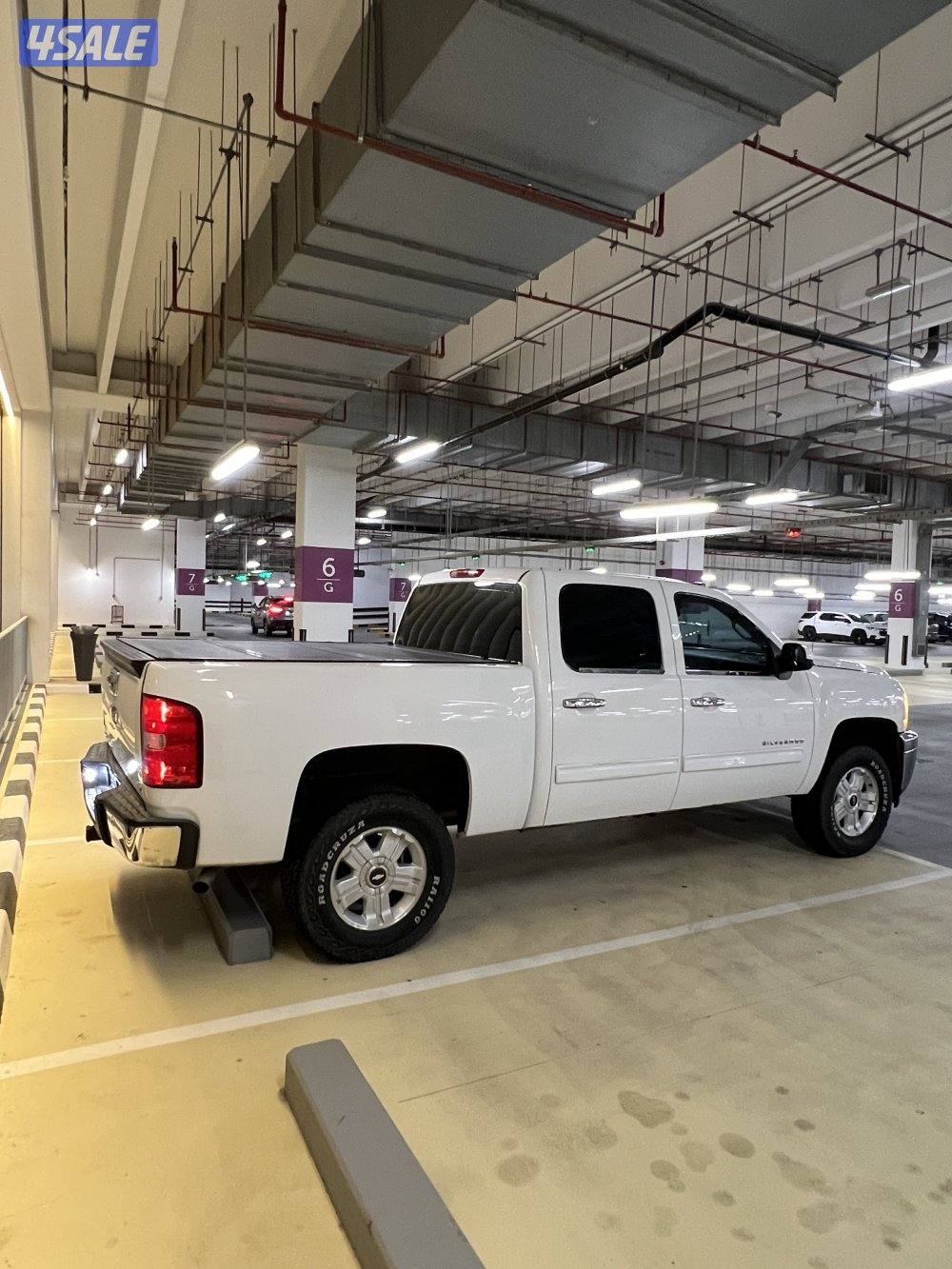 للبيع سلفرادو Z711