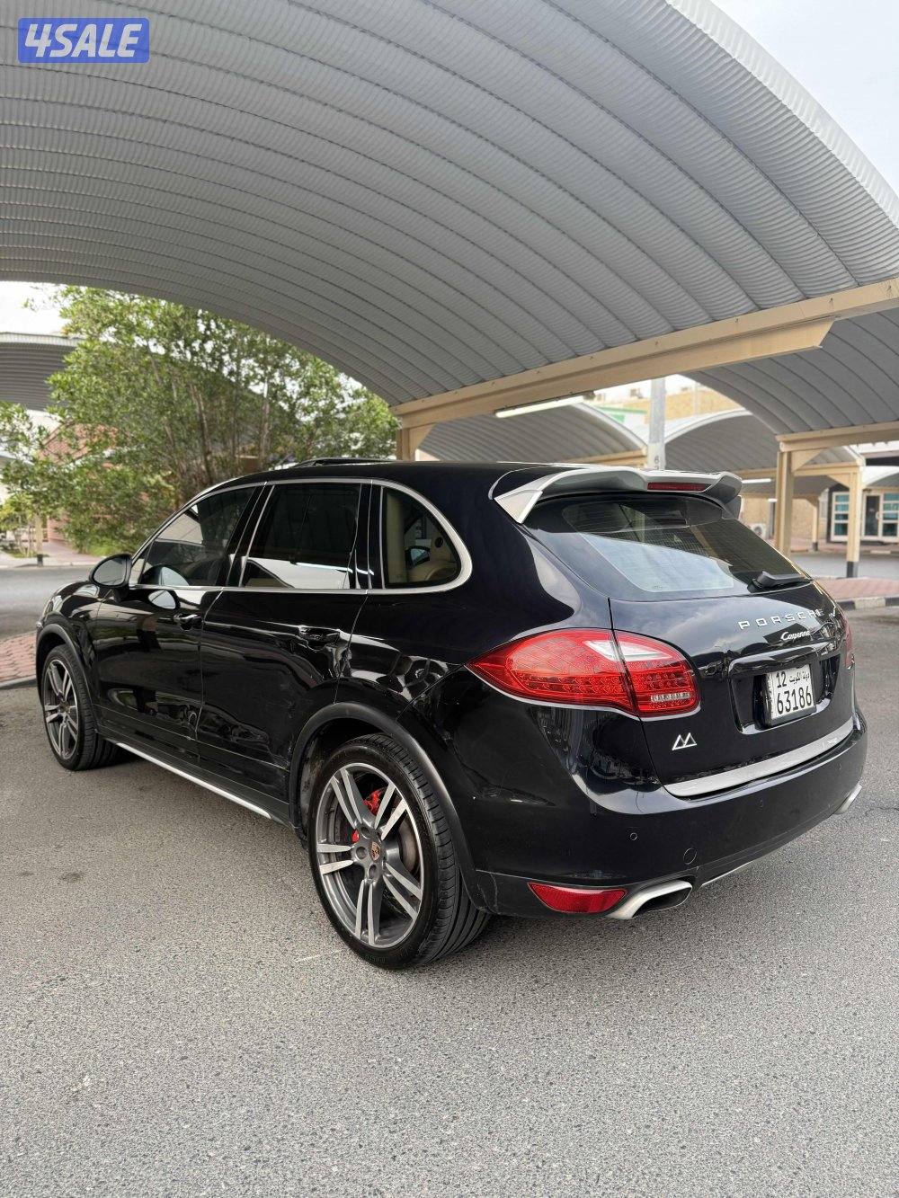 للبيع جيب بورش كايين 2014 صبغ الوكاله بحاله ممتازه1